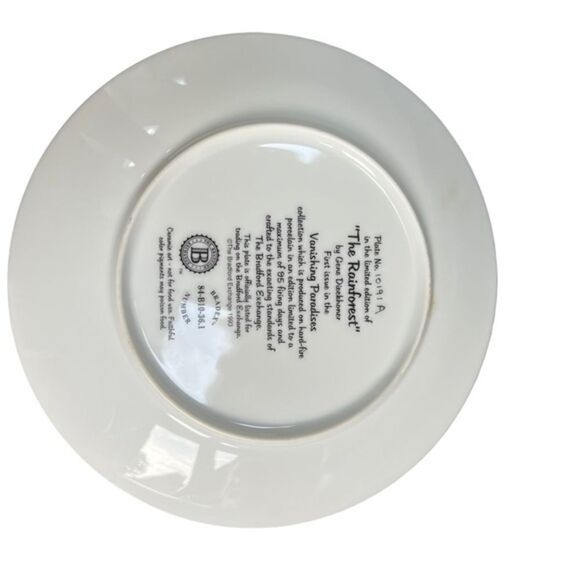 RARE Bradford Exchange "The Rainforest" Plate # 10191A Vanishing Paradises - Picture 2 of 4